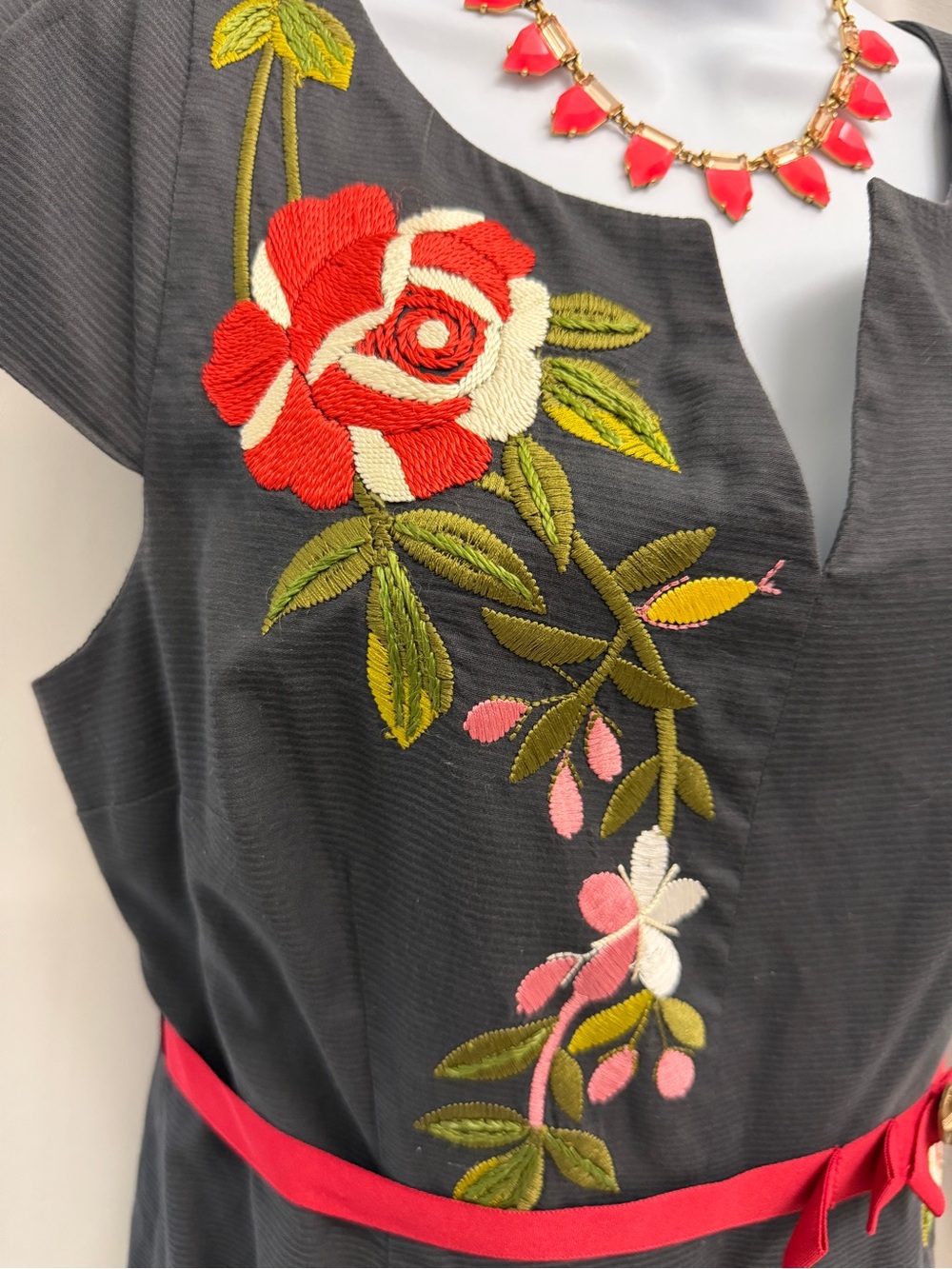 Moulinette Soeurs by Anthropologie Black Floral Rose Embroidery Sheath Dress 8 - Picture 2 of 11